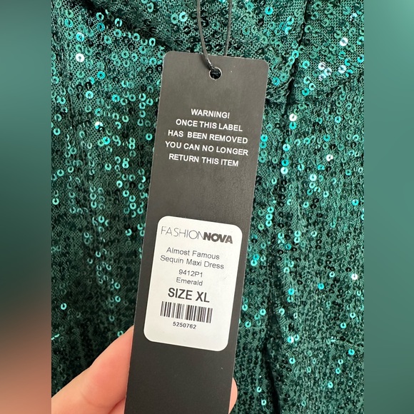 Never Worn Fashion Nova Dress - Picture 5 of 8